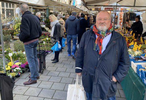 Ploos Op De Markt