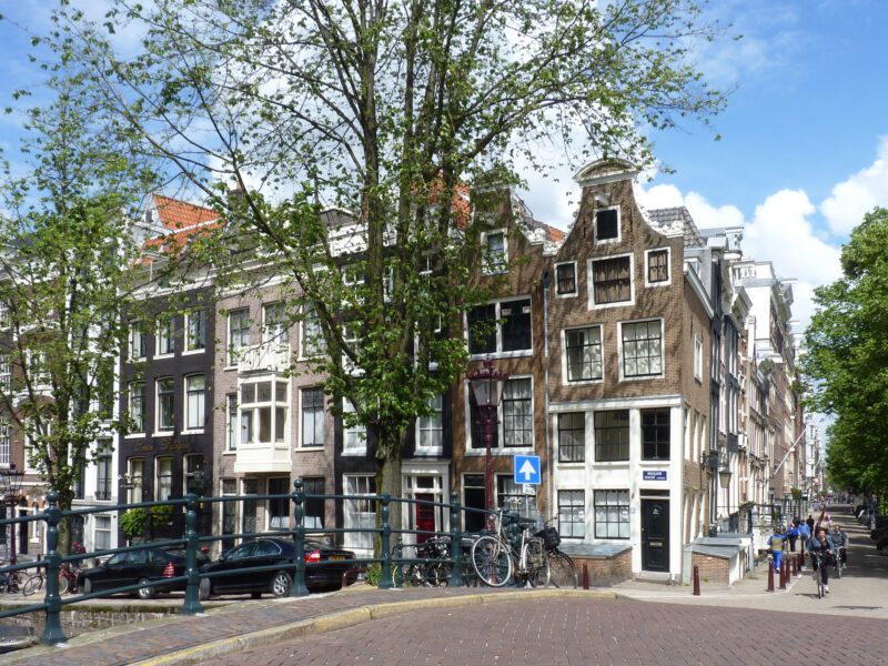Grachtenhuizen